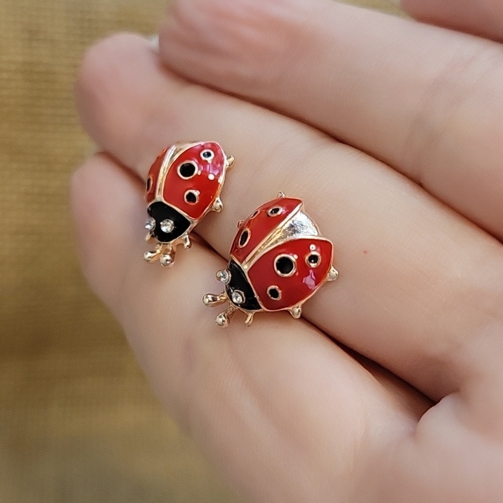 Ladybug Stud Earrings - Picture 5 of 8